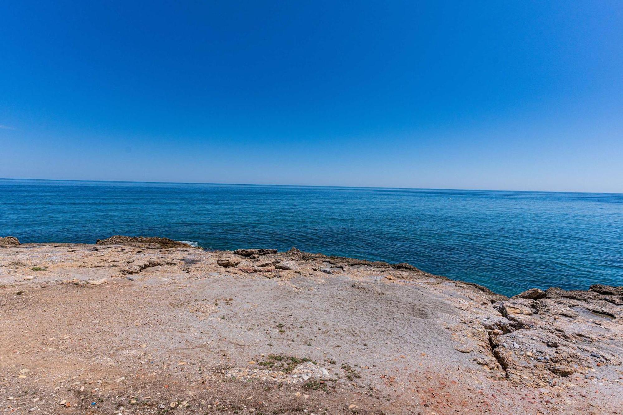 Toboso 1 Apartment Nerja Bagian luar foto