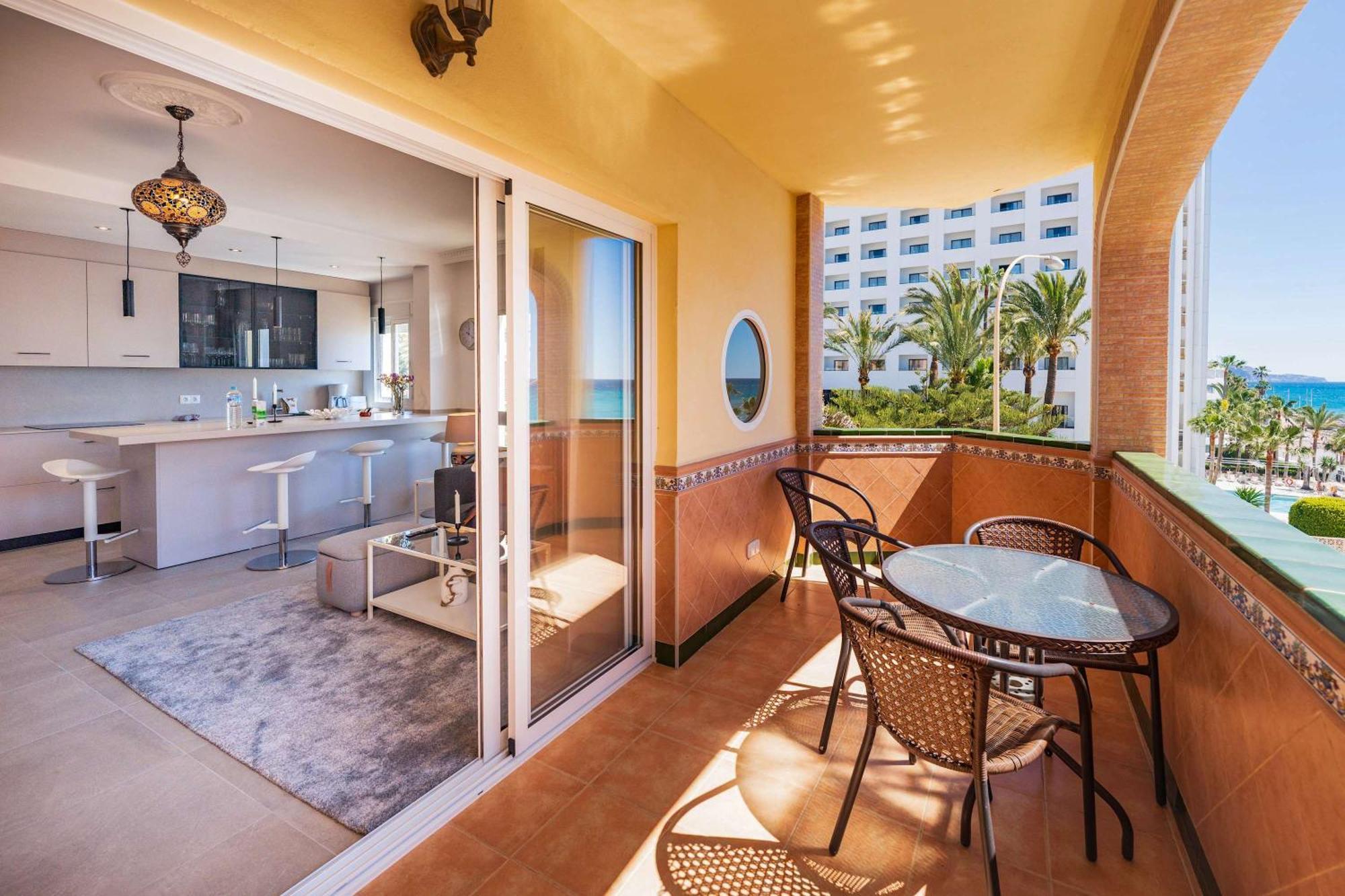Toboso 1 Apartment Nerja Bagian luar foto